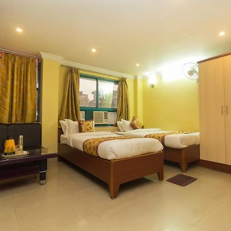 Hotel Oyo 3733 Near Hong Kong Market Siliguri Zewnętrze zdjęcie