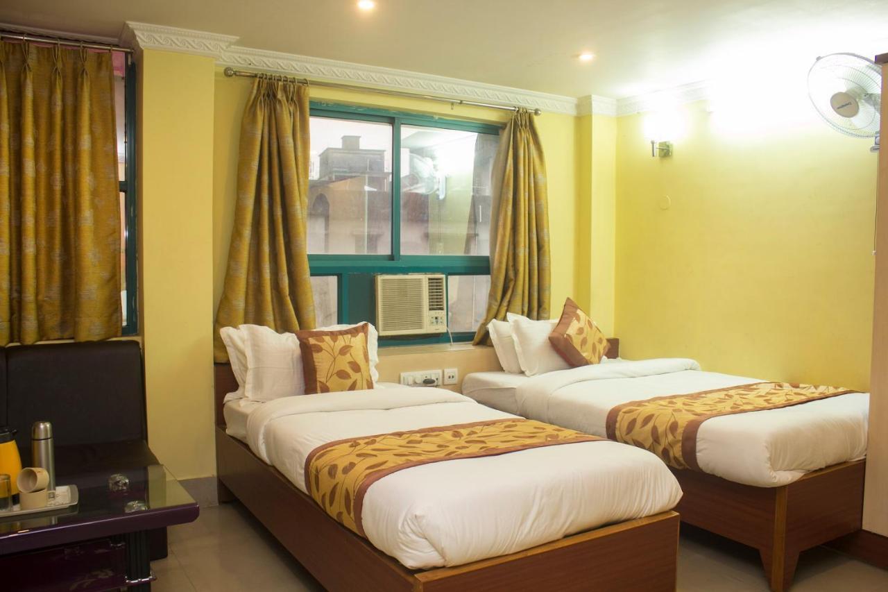 Hotel Oyo 3733 Near Hong Kong Market Siliguri Zewnętrze zdjęcie