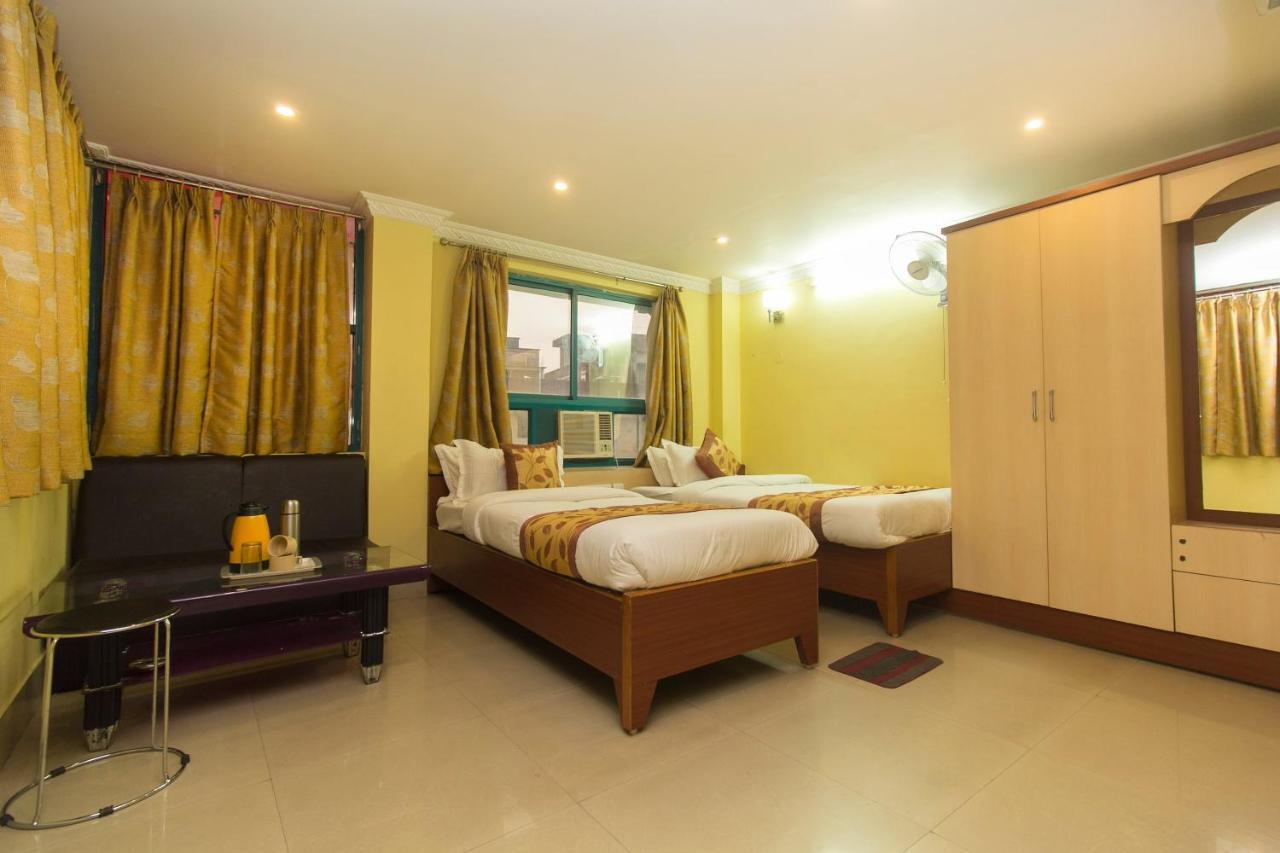 Hotel Oyo 3733 Near Hong Kong Market Siliguri Zewnętrze zdjęcie