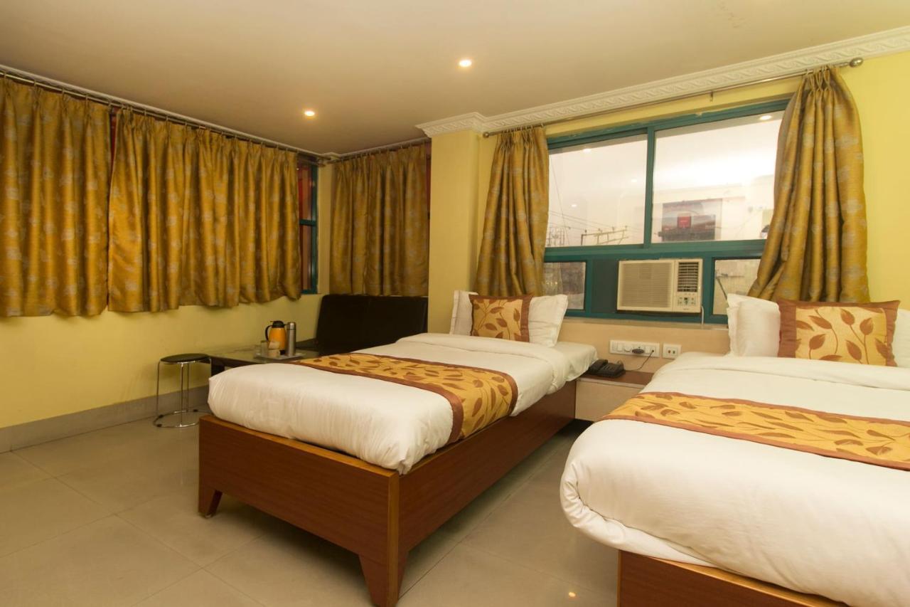 Hotel Oyo 3733 Near Hong Kong Market Siliguri Zewnętrze zdjęcie